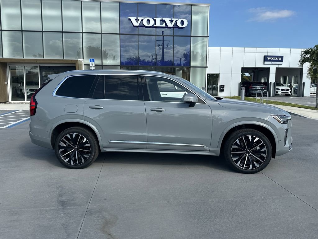 New 2026 Volvo XC90 B6 Plus w/ Protection Package Premier image 5