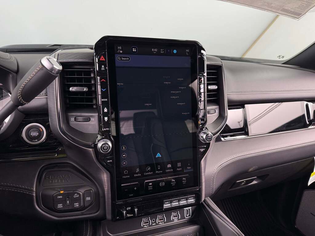 New 2026 RAM 2500 Rebel w/ Rebel Level 2 Equipment Group image 32