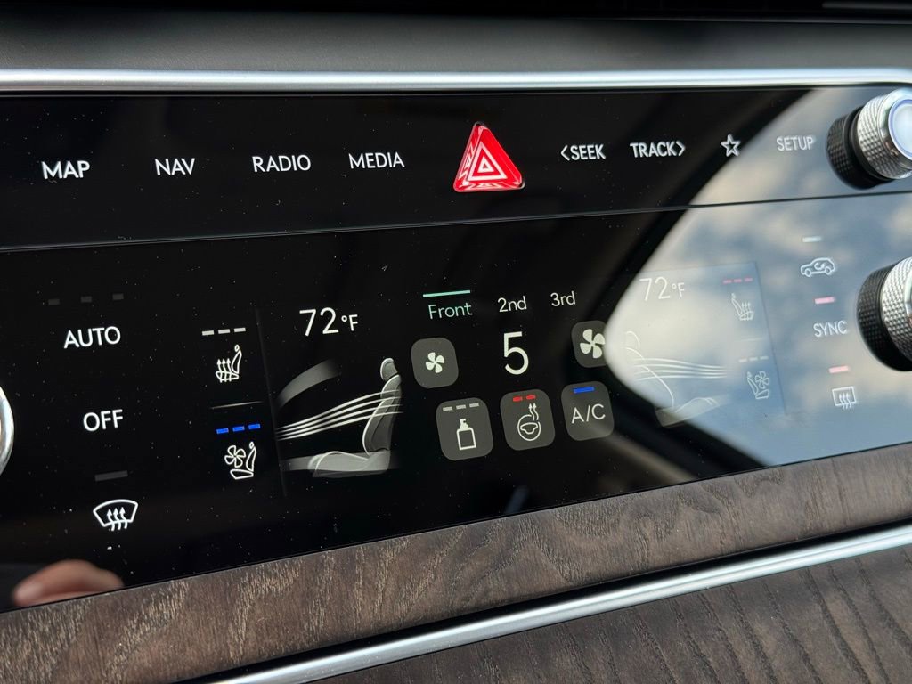 New 2026 Genesis GV80 3.5T Prestige image 40