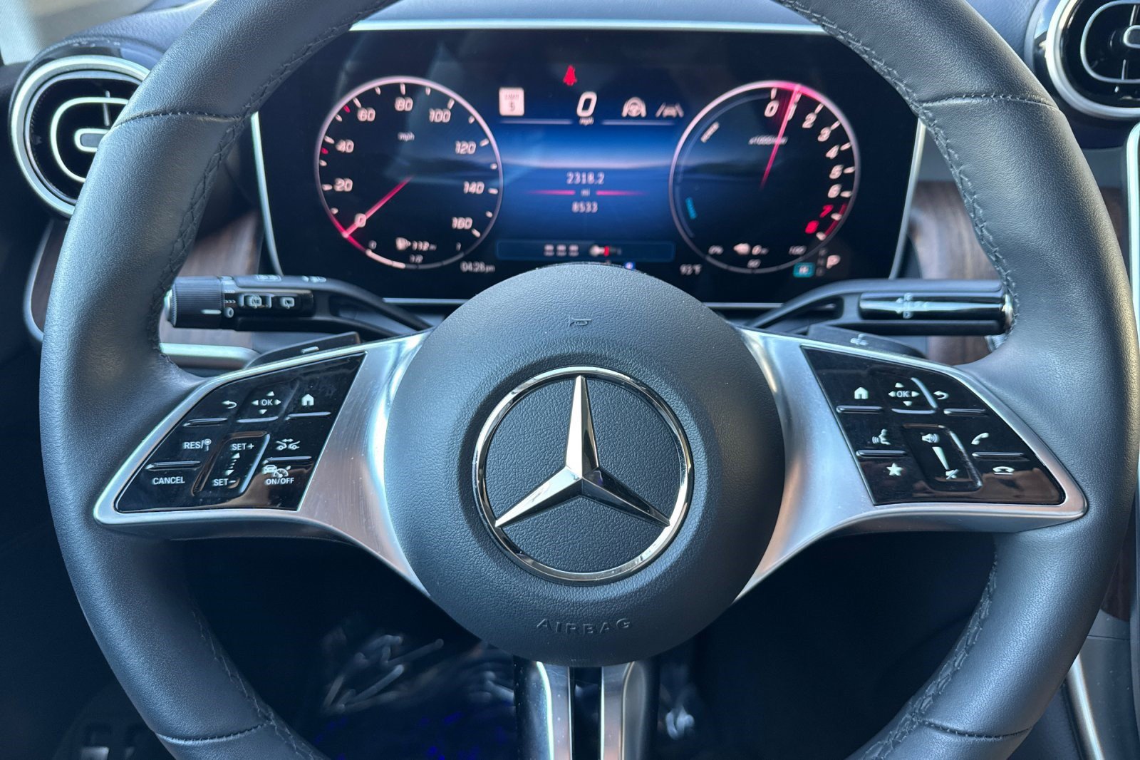Certified 2025 Mercedes-Benz GLC 350e 4MATIC image 11