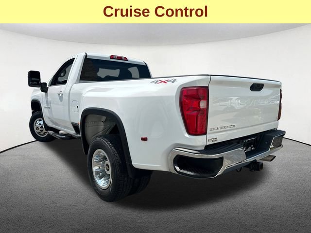 Used 2022 Chevrolet Silverado 3500 LT w/ Convenience Package image 10