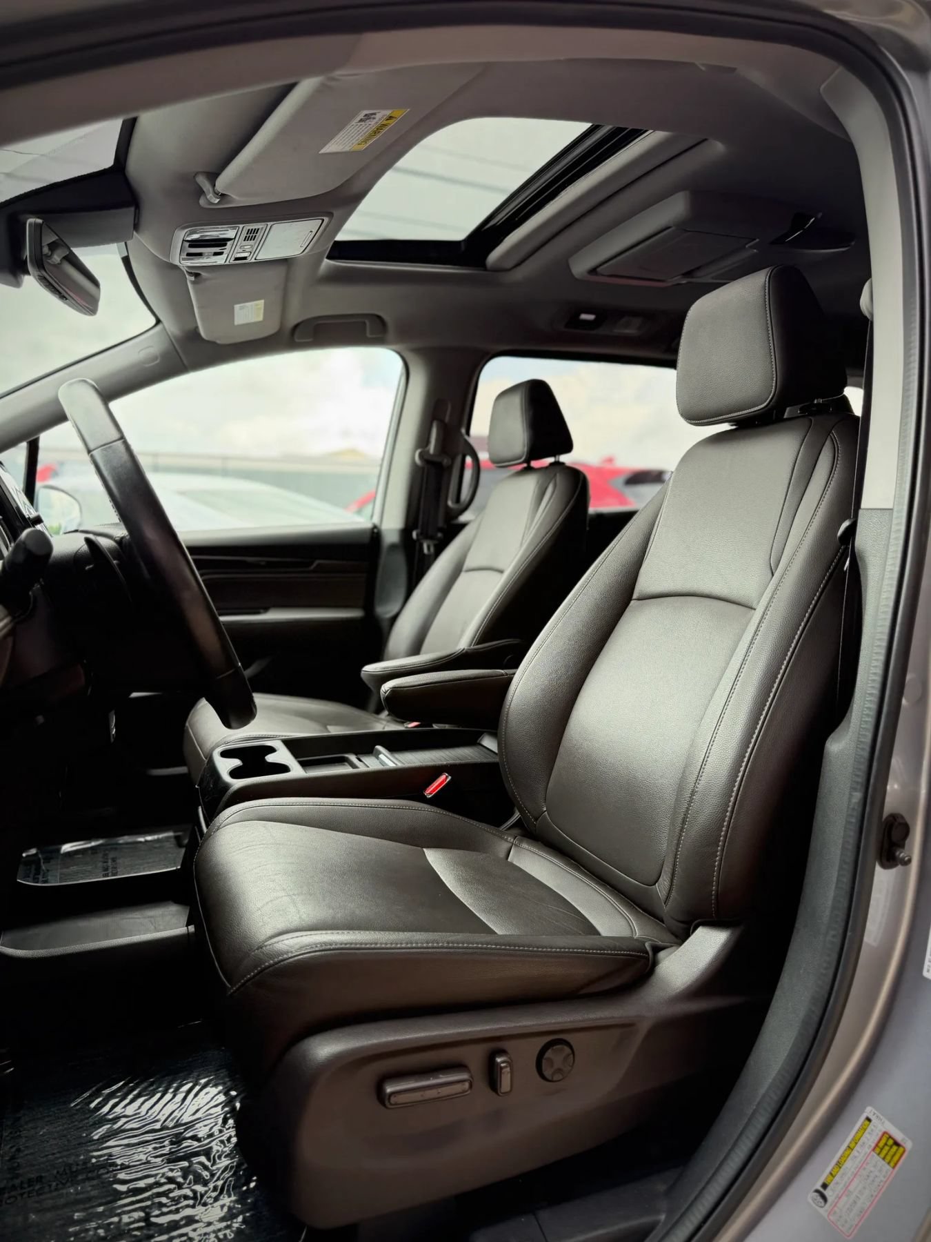 Used 2021 Honda Odyssey Touring image 7
