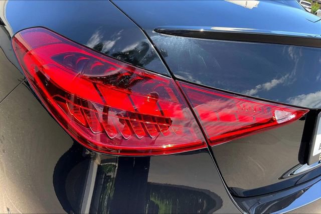Used 2023 Mercedes-Benz C 300 Sedan image 27
