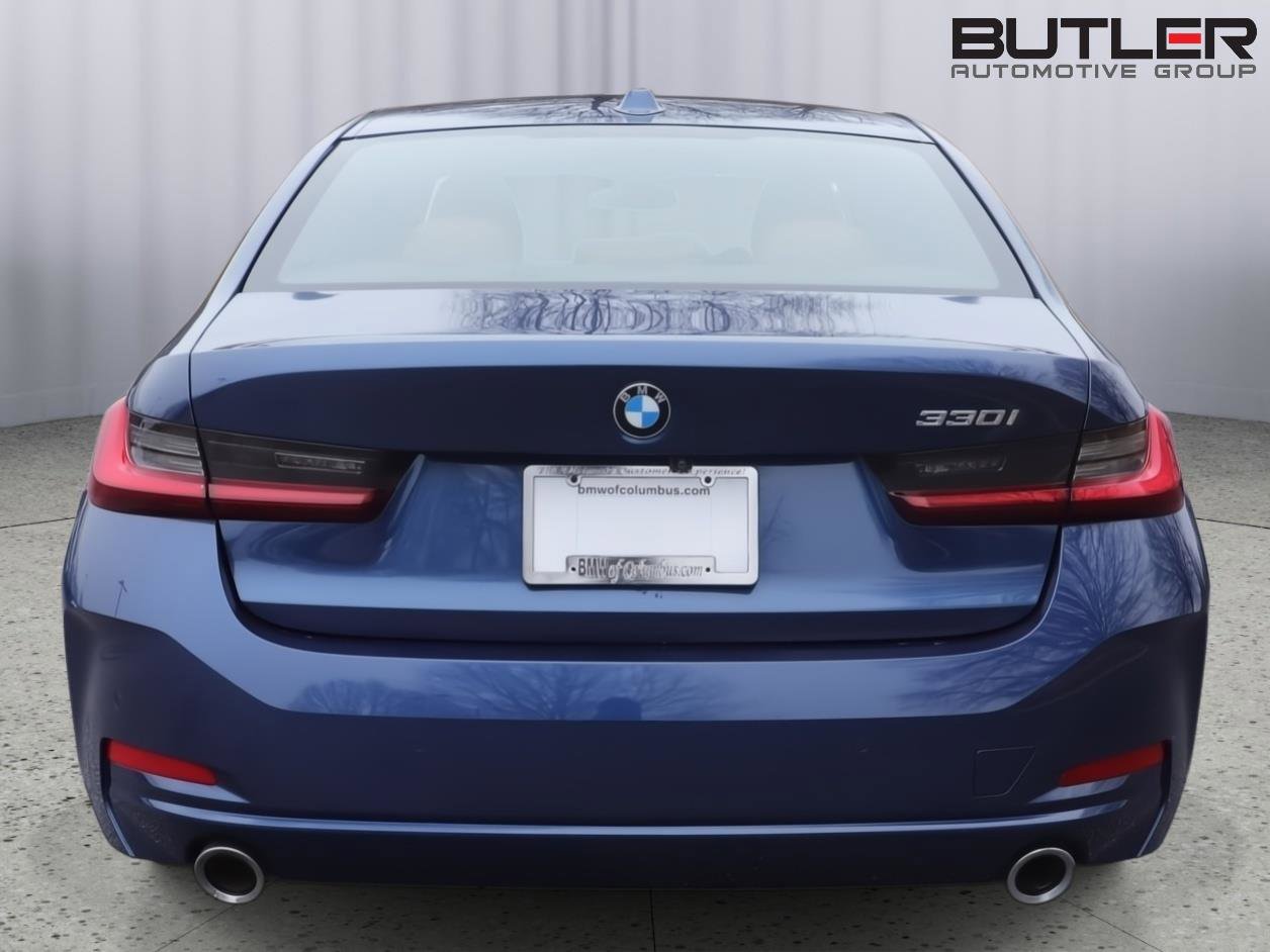 Used 2023 BMW 330i Sedan w/ Driving Assistance Package image 6