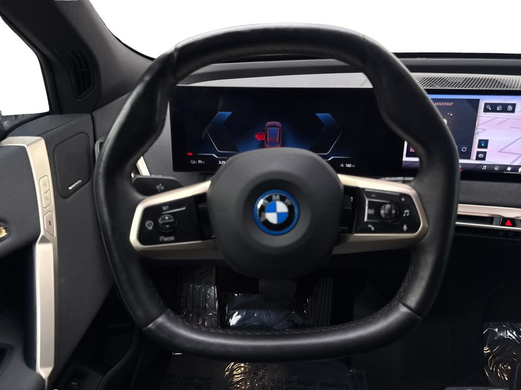 Used 2024 BMW iX xDrive50 w/ Premium Package AWD/4WD image 55