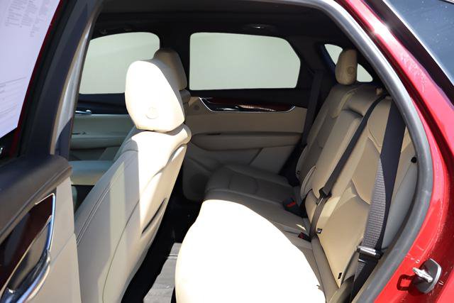 Used 2019 Cadillac XT5 Luxury image 28