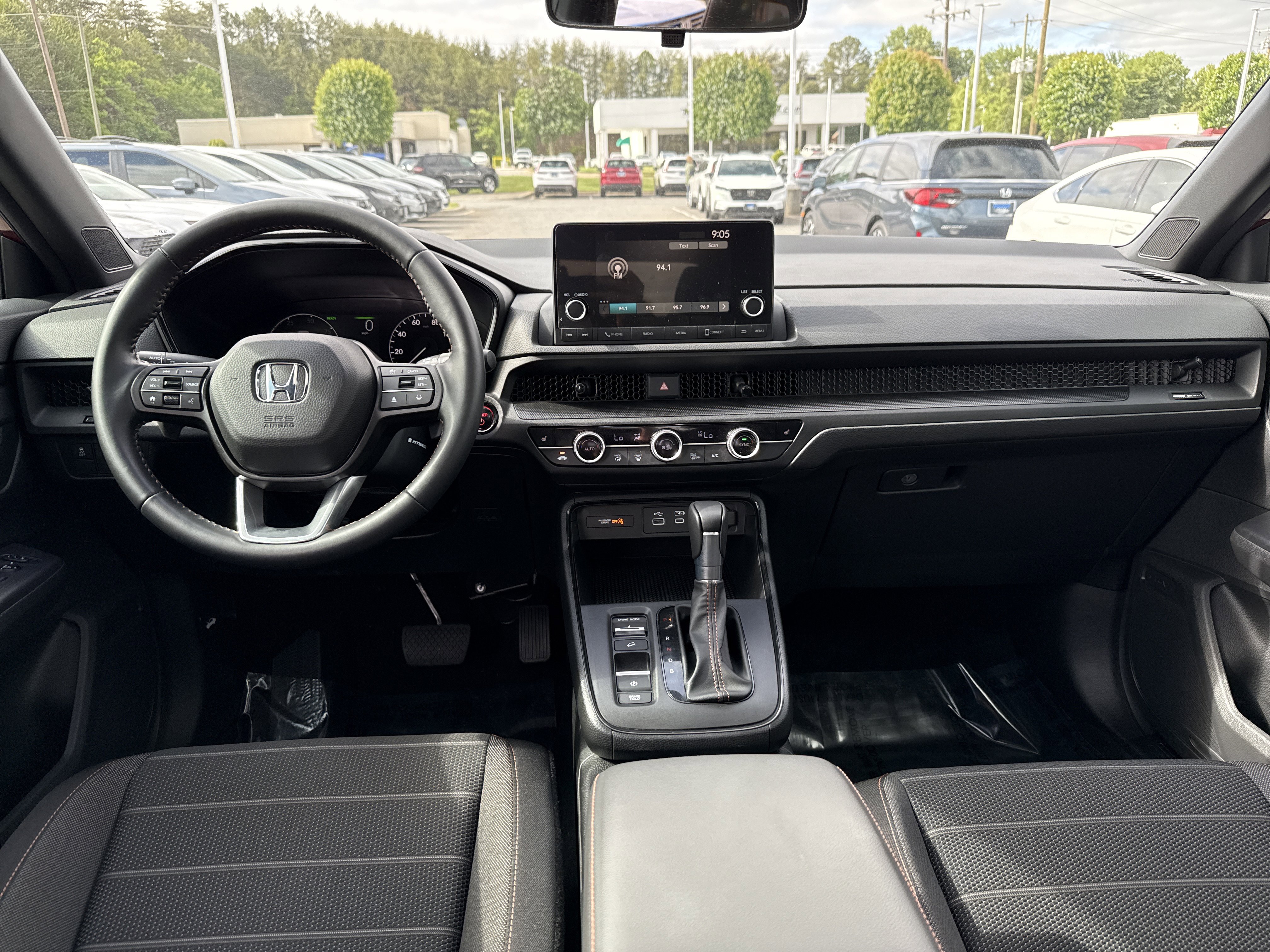Certified 2025 Honda CR-V Sport image 29
