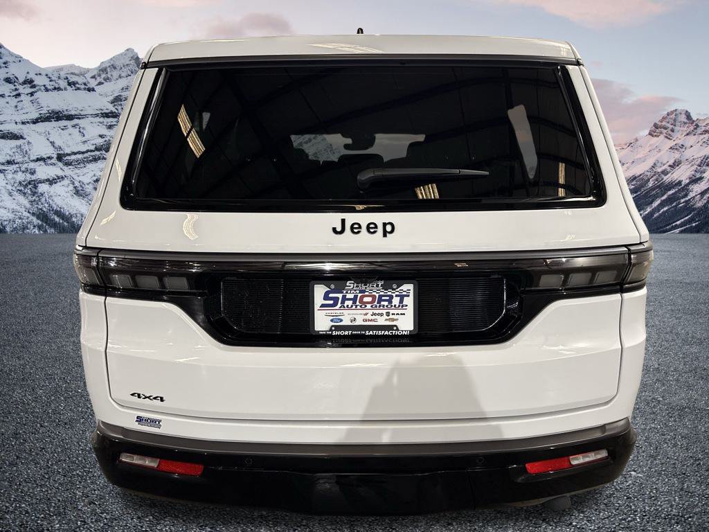New 2026 Jeep Grand Wagoneer Limited w/ Convenience Group I AWD/4WD image 4