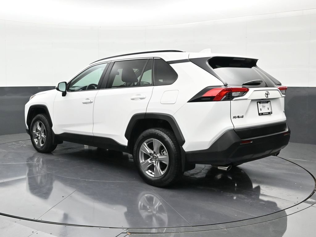 Used 2024 Toyota RAV4 XLE w/ Convenience Package image 3