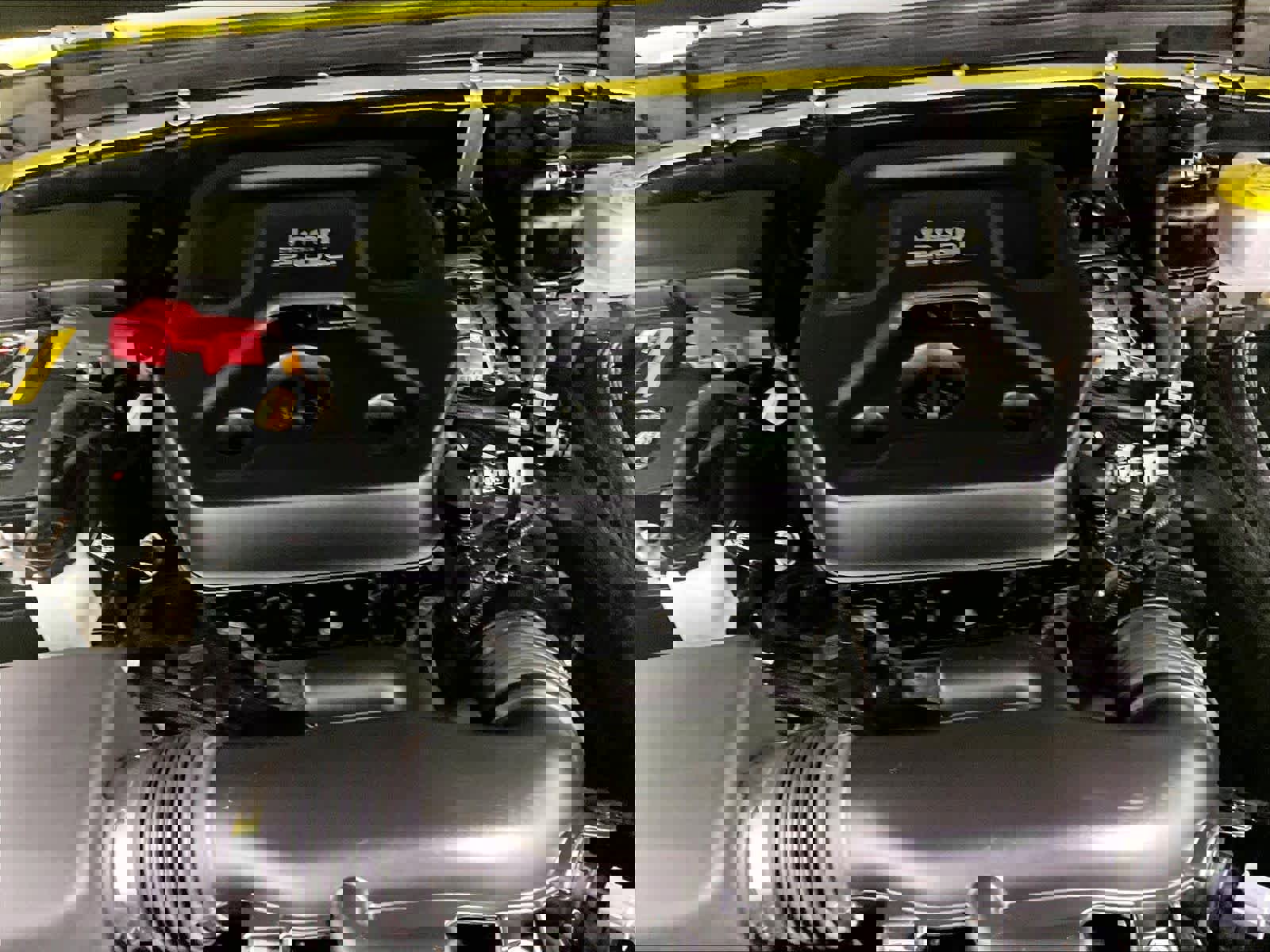 Used 2022 Jeep Wrangler Unlimited Sahara w/ Cold Weather Group AWD/4WD image 34