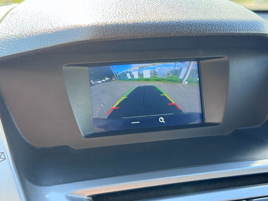 Used 2016 Ford Transit Connect XLT image 19