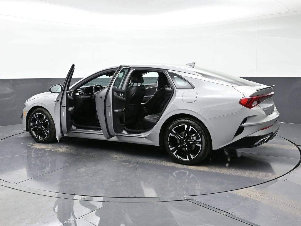 Used 2024 Kia K5 GT-Line image 35