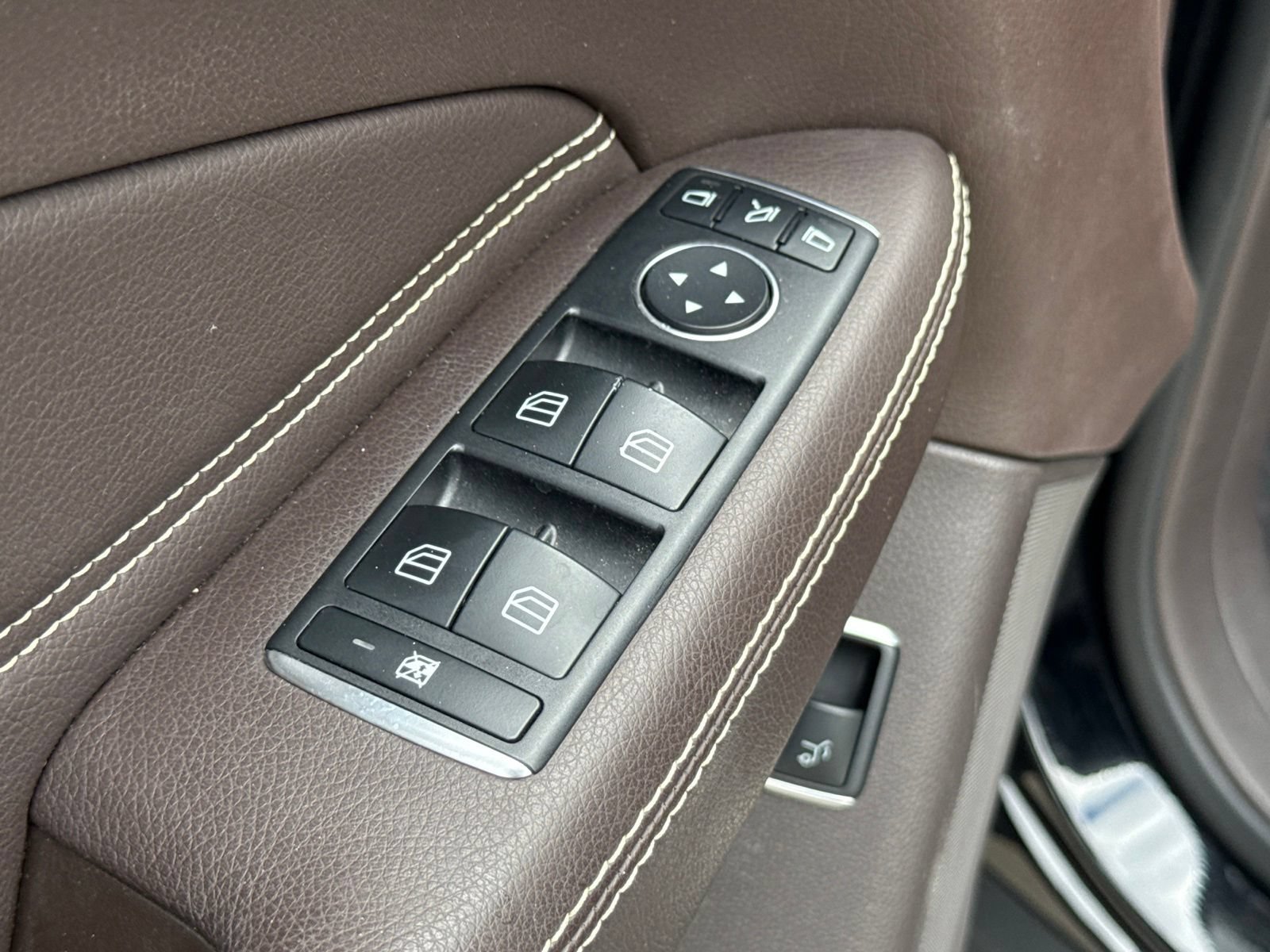 Used 2019 Mercedes-Benz GLS 450 4MATIC image 23