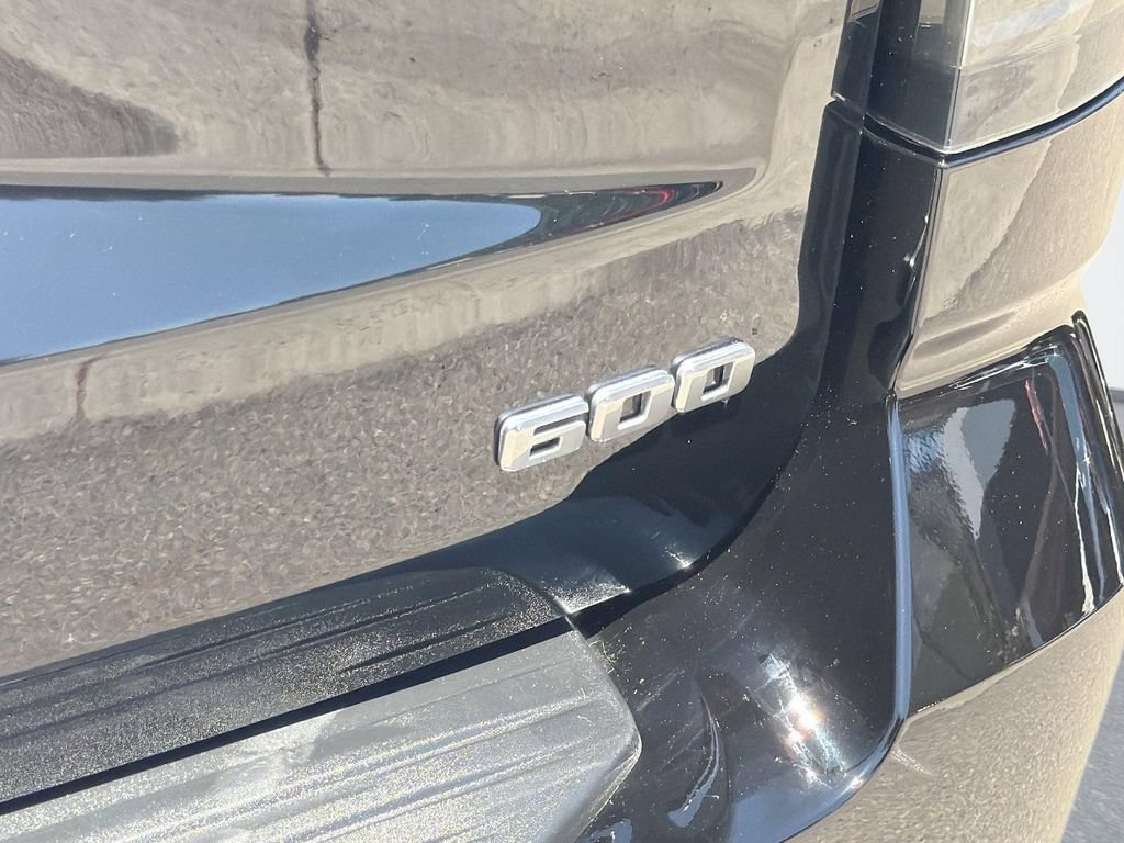 Certified 2026 Cadillac Escalade ESV Luxury AWD/4WD image 31