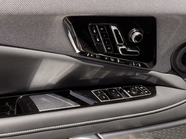 New 2027 Cadillac Optiq Luxury RWD image 19