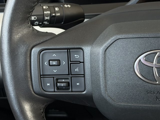 Used 2026 Toyota RAV4 Limited AWD/4WD image 14