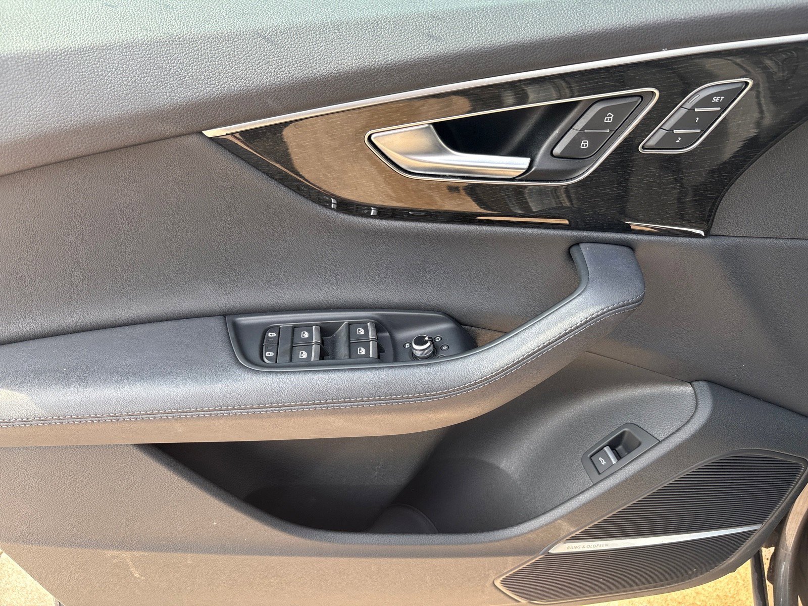 Used 2024 Audi Q7 Premium Plus image 14