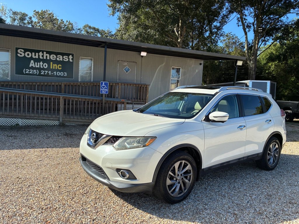 Used 2016 Nissan Rogue SL w/ SL Premium Package