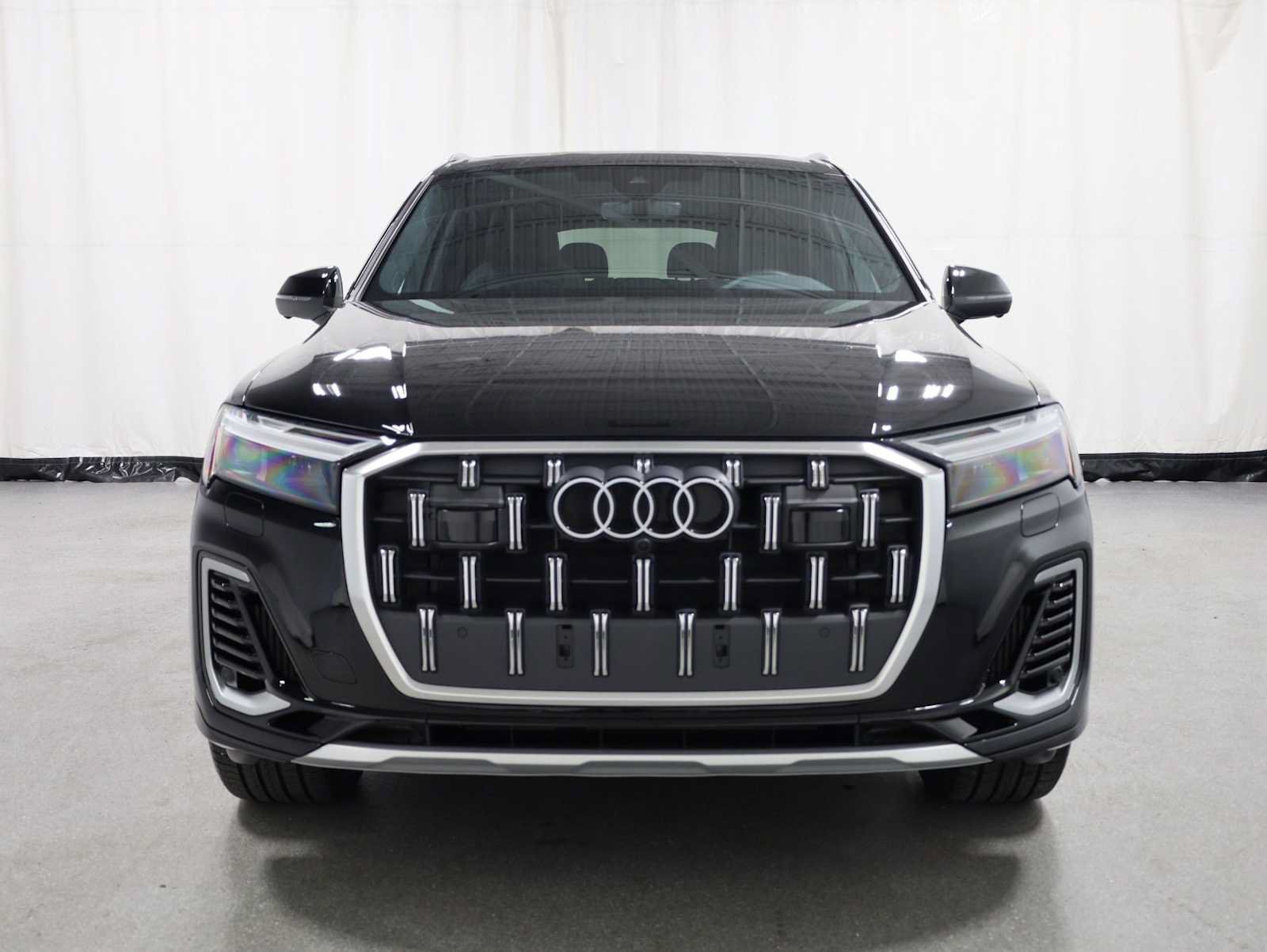 Certified 2025 Audi Q7 3.0T Premium Plus w/ Premium Plus Package AWD/4WD image 14