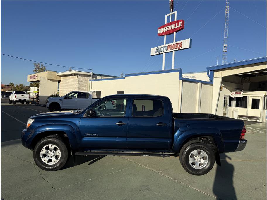 Used 2008 Toyota Tacoma PreRunner w/ SR5 Pkg #2 RWD image 9