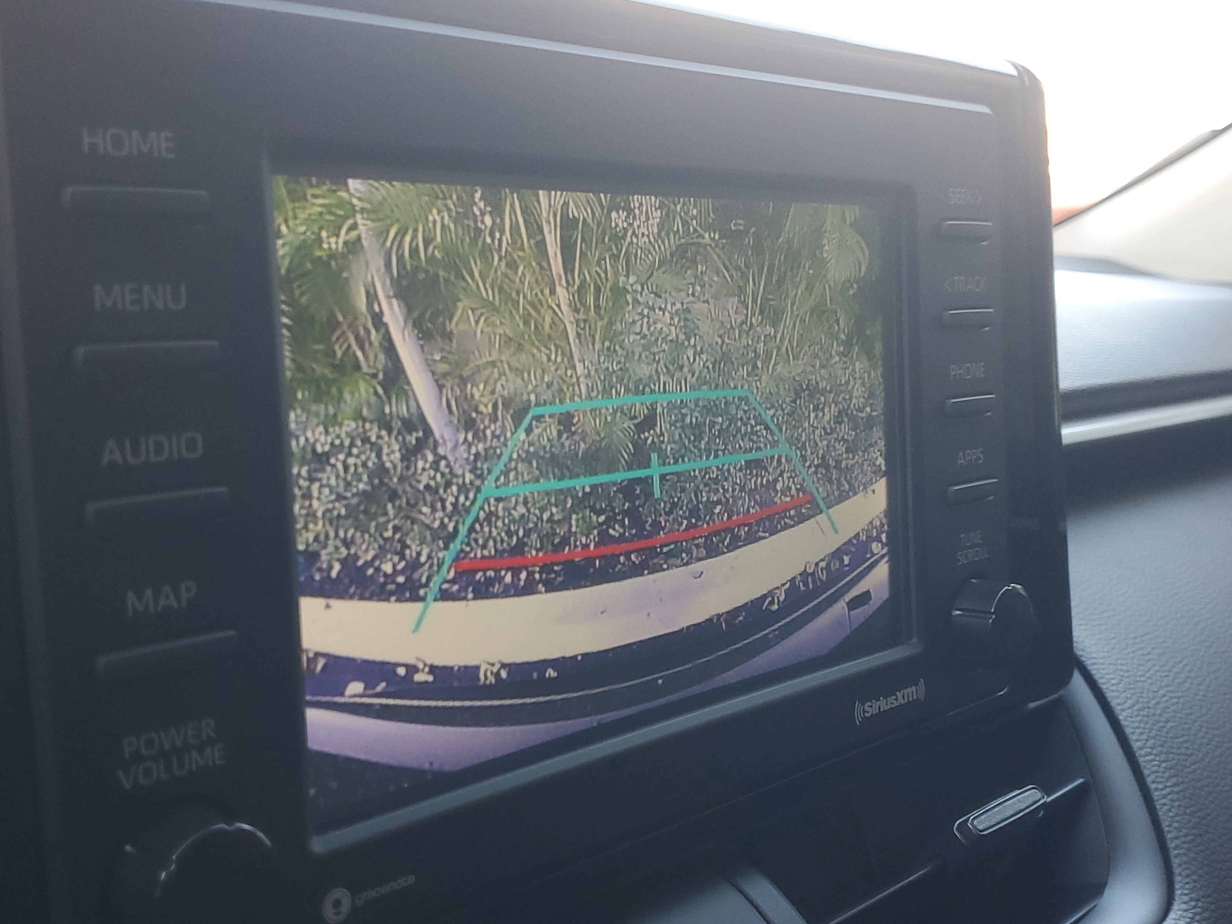 Used 2022 Toyota RAV4 XLE image 28