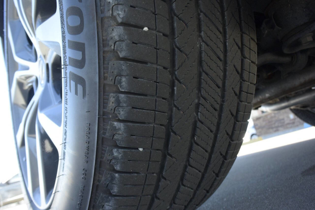 Used 2024 Acura MDX SH-AWD w/ Technology Package image 48