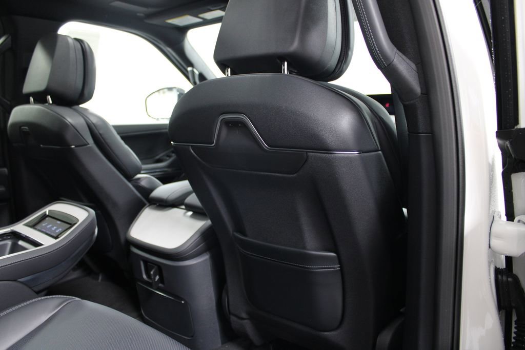 New 2026 Lincoln Navigator Reserve image 39