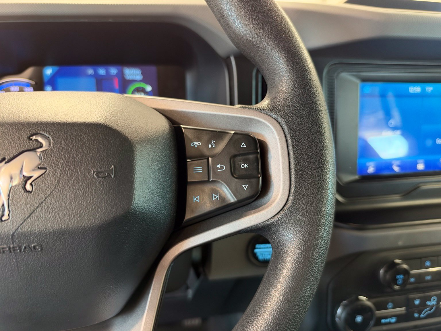 Used 2021 Ford Bronco 4-Door AWD/4WD image 17