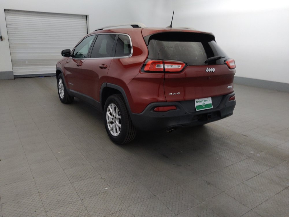 Used 2016 Jeep Cherokee Latitude w/ Safety/Convenience Group AWD/4WD image 5