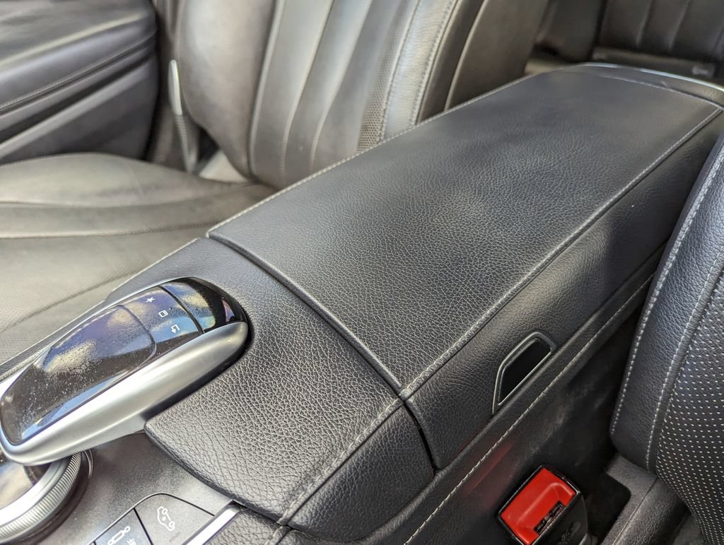 Used 2015 Mercedes-Benz S 550 4MATIC Sedan image 31