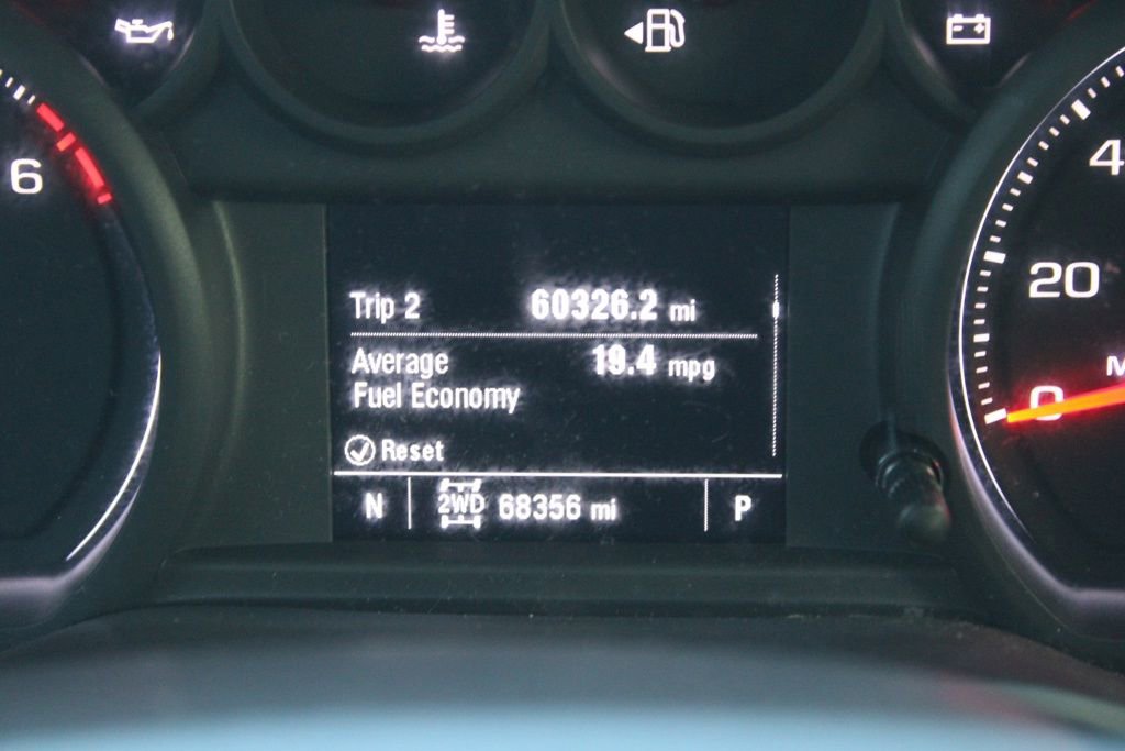 Used 2022 Chevrolet Silverado 1500 Custom w/ LPO, Dark Essentials Package image 32