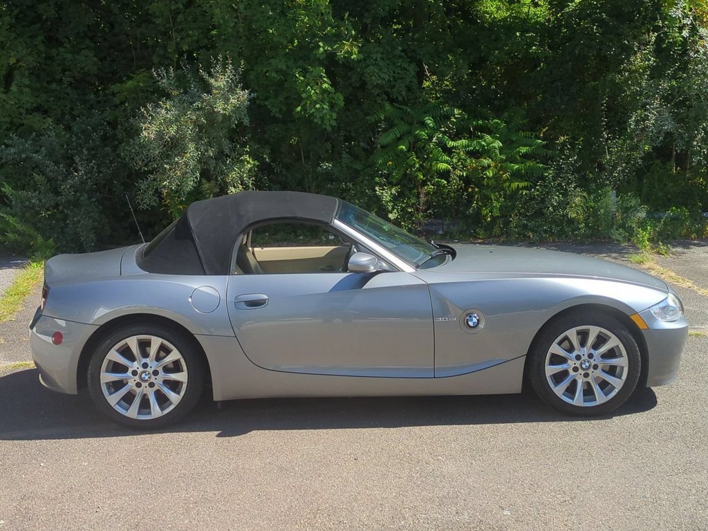 Used 2008 BMW Z4 3.0si RWD image 3