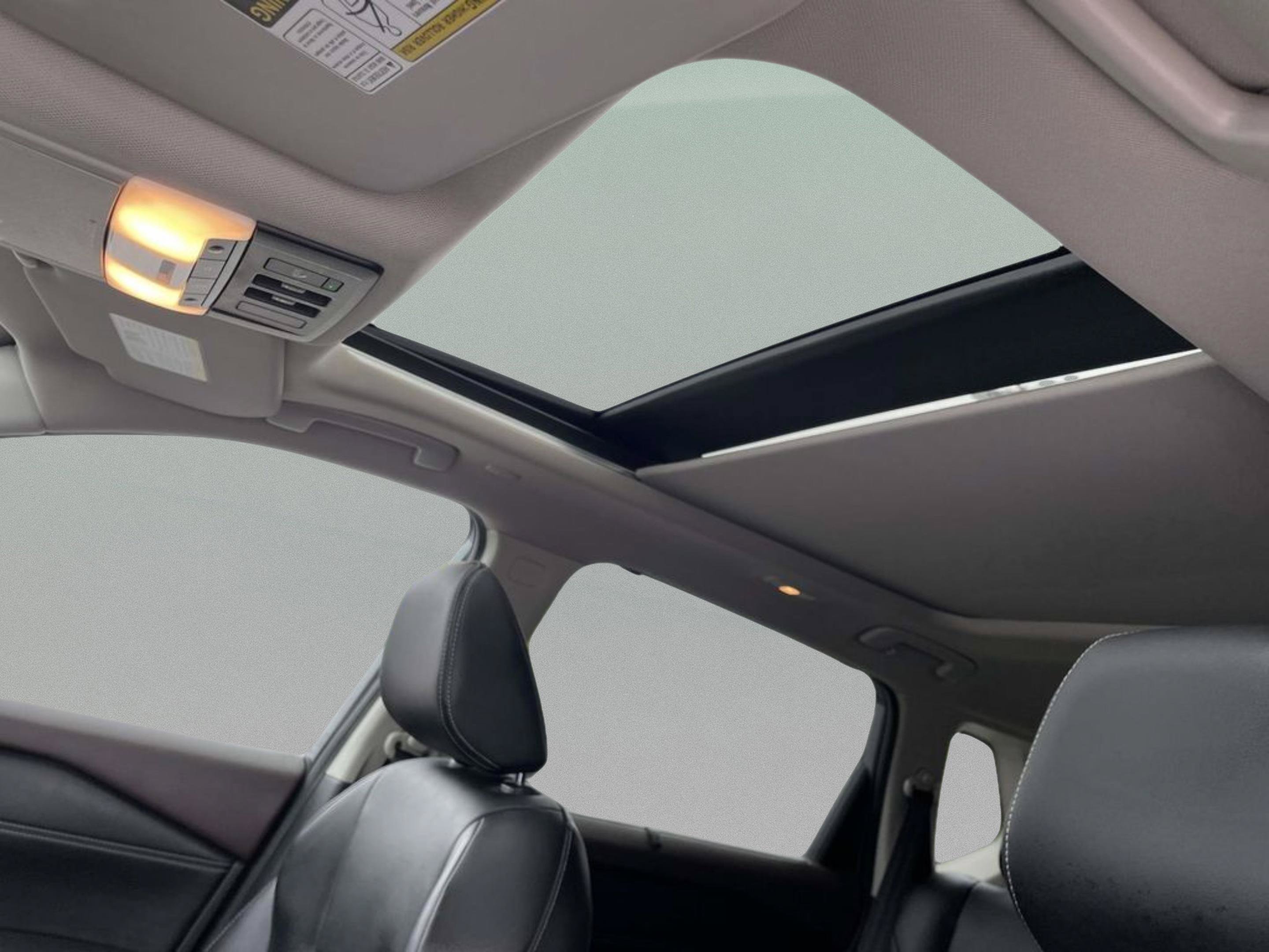 Used 2023 Nissan Rogue SL w/ SL Premium Package FWD image 21
