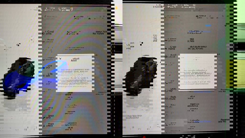 Used 2023 Tesla Model 3 Standard Range image 16