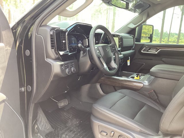 New 2025 Chevrolet Silverado 2500 LT w/ Trail Boss Package image 19