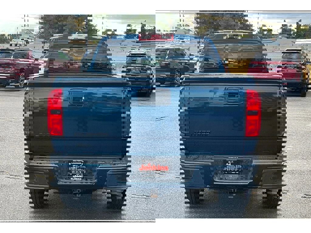 Used 2019 Chevrolet Colorado LT w/ Colorado RST Special Edition image 4