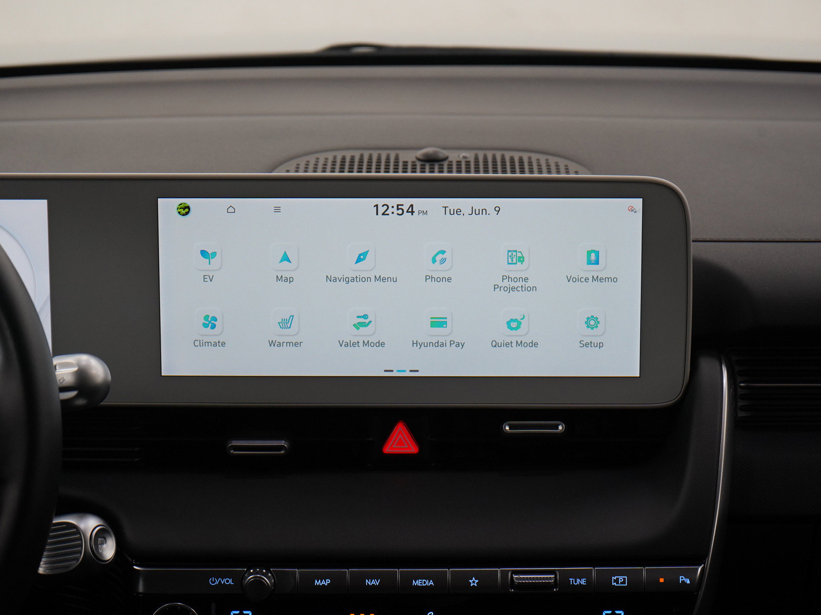 Certified 2024 Hyundai Ioniq 5 SE AWD/4WD image 15