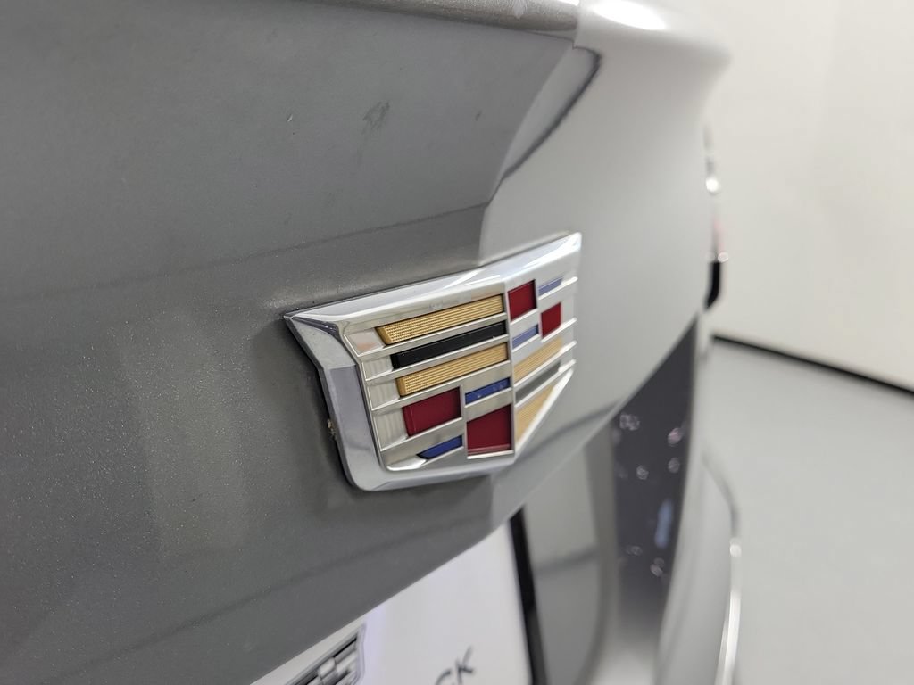 Used 2023 Cadillac XT4 Sport AWD/4WD image 8