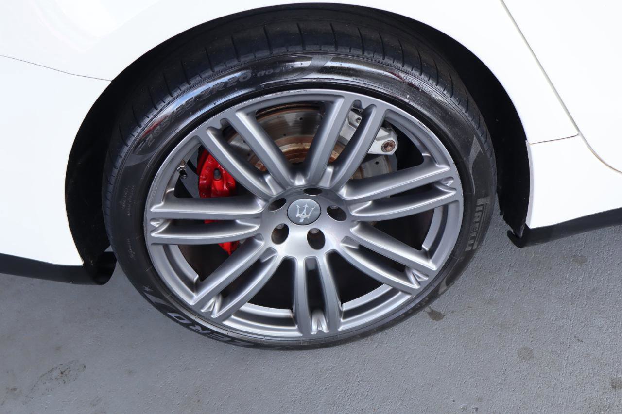 Used 2017 Maserati Ghibli S image 47