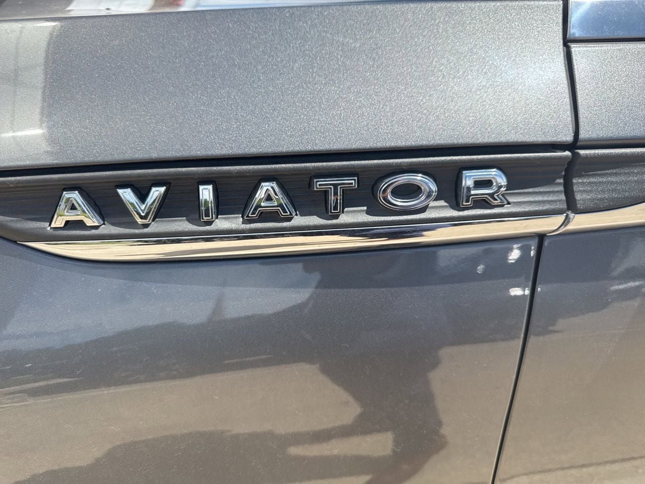 Used 2023 Lincoln Aviator Reserve w/ Equipment Group 201A RWD image 10