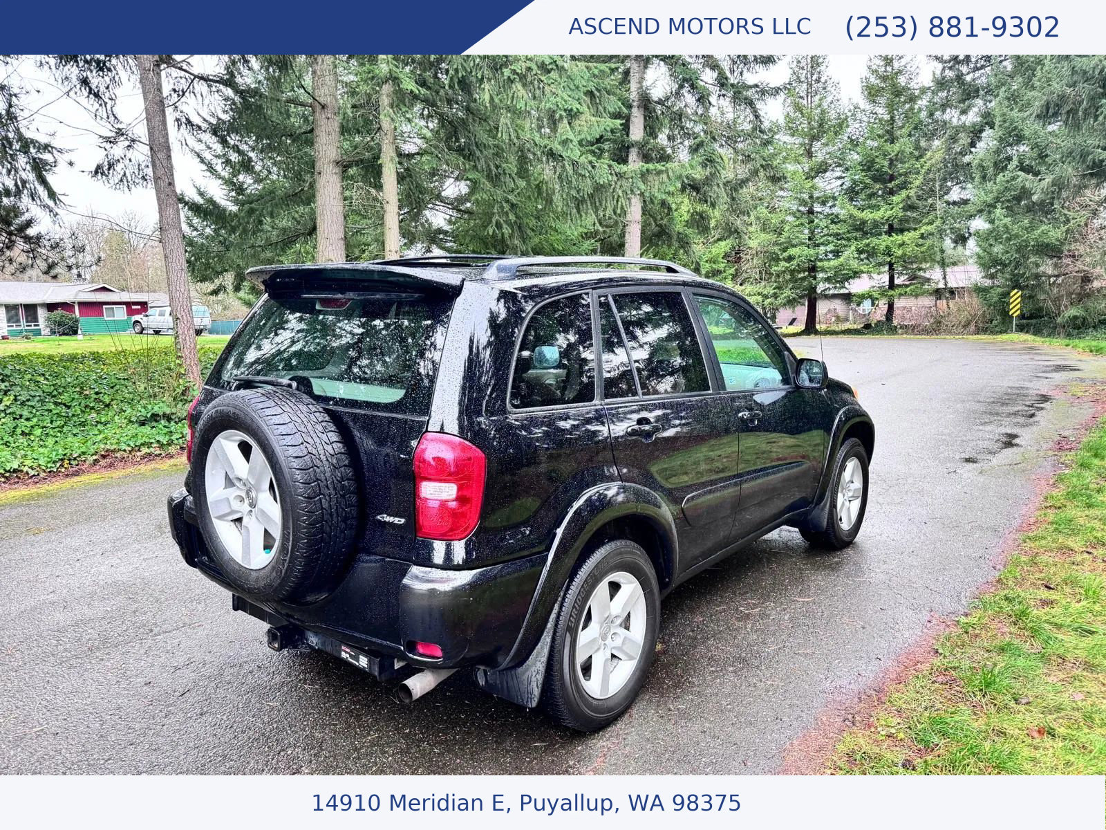 Used 2004 Toyota RAV4 Sport Utility 4D image 5