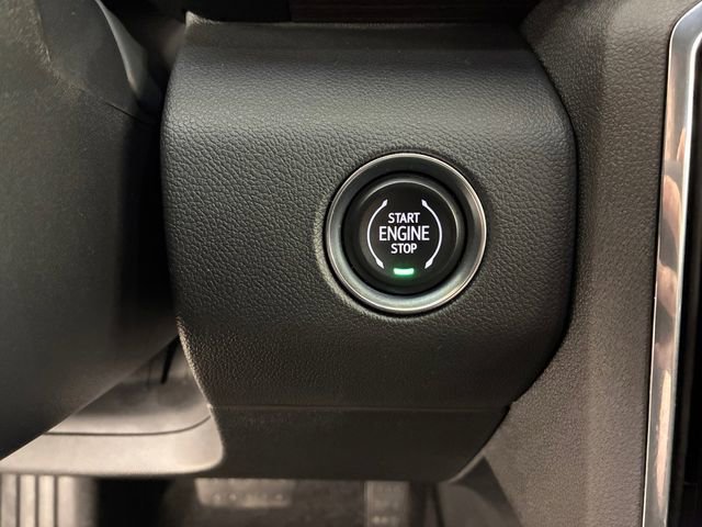 Certified 2025 GMC Acadia Denali AWD/4WD image 24
