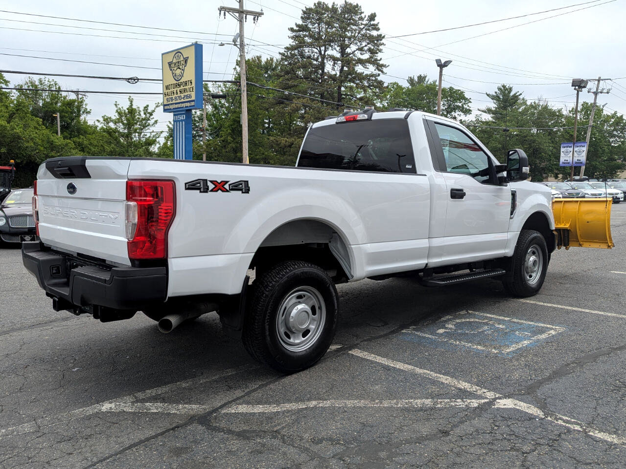 Used 2022 Ford F250 XL w/ Power Equipment Group image 6