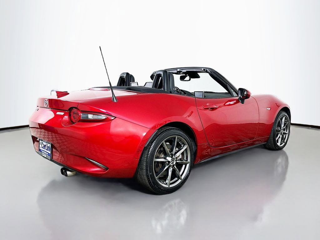 Used 2016 MAZDA MX-5 Miata Grand Touring image 8