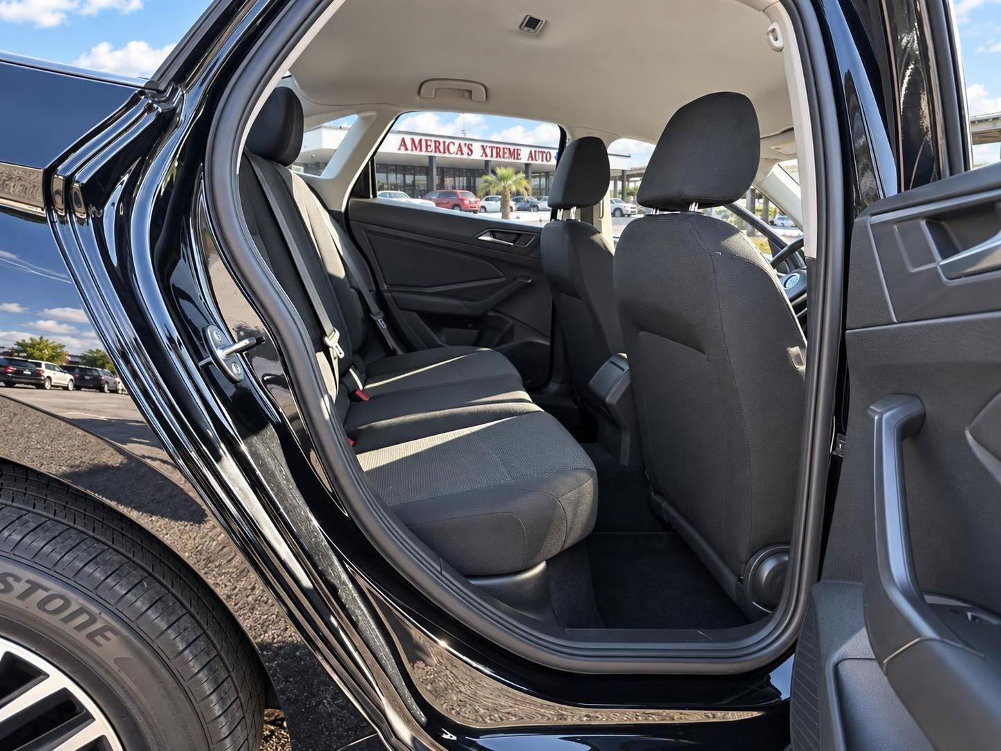 Used 2021 Volkswagen Jetta FWD image 15