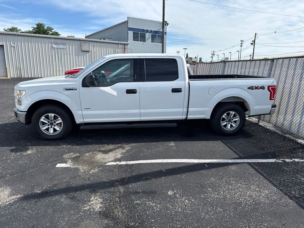 Used 2015 Ford F150 XLT w/ Trailer Tow Package AWD/4WD image 6