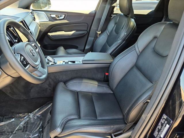 Certified 2024 Volvo XC60 T8 Ultimate AWD/4WD image 21