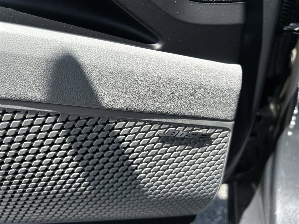 New 2025 Hyundai Elantra Limited image 21