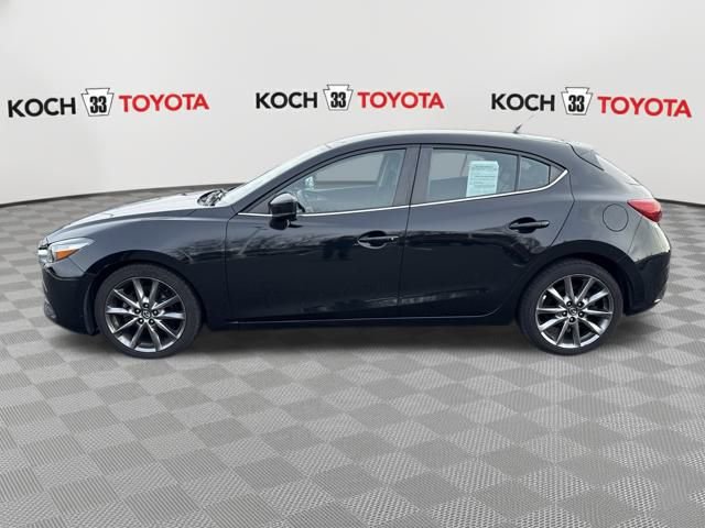 Used 2018 MAZDA MAZDA3 Touring image 4
