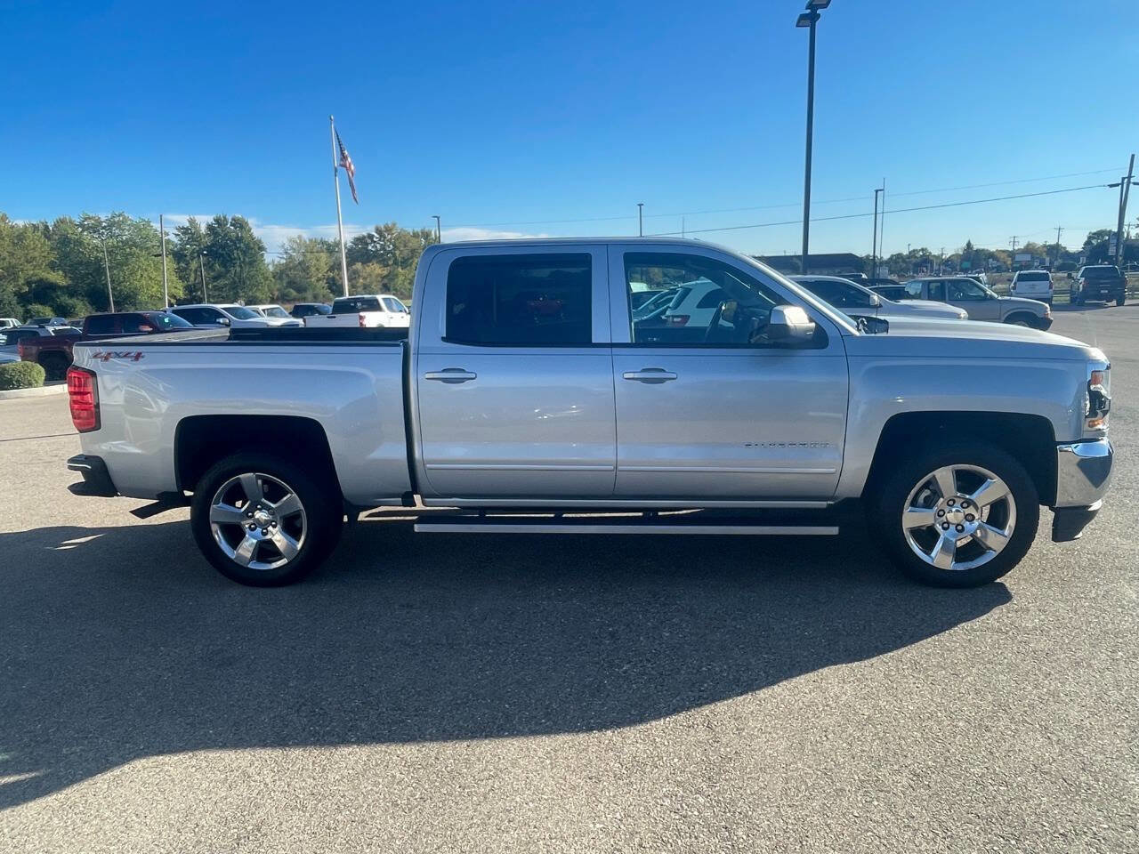 Used 2017 Chevrolet Silverado 1500 LT w/ All Star Edition image 6